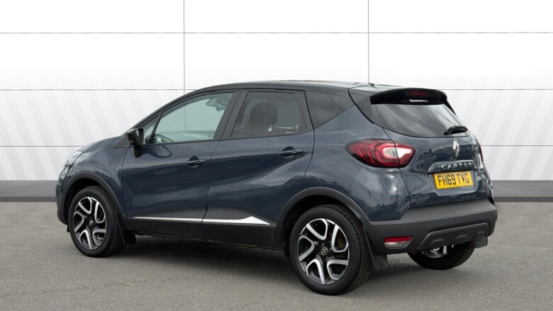 Renault Captur 0.9 TCE 90 Iconic 5dr Petrol Hatchback